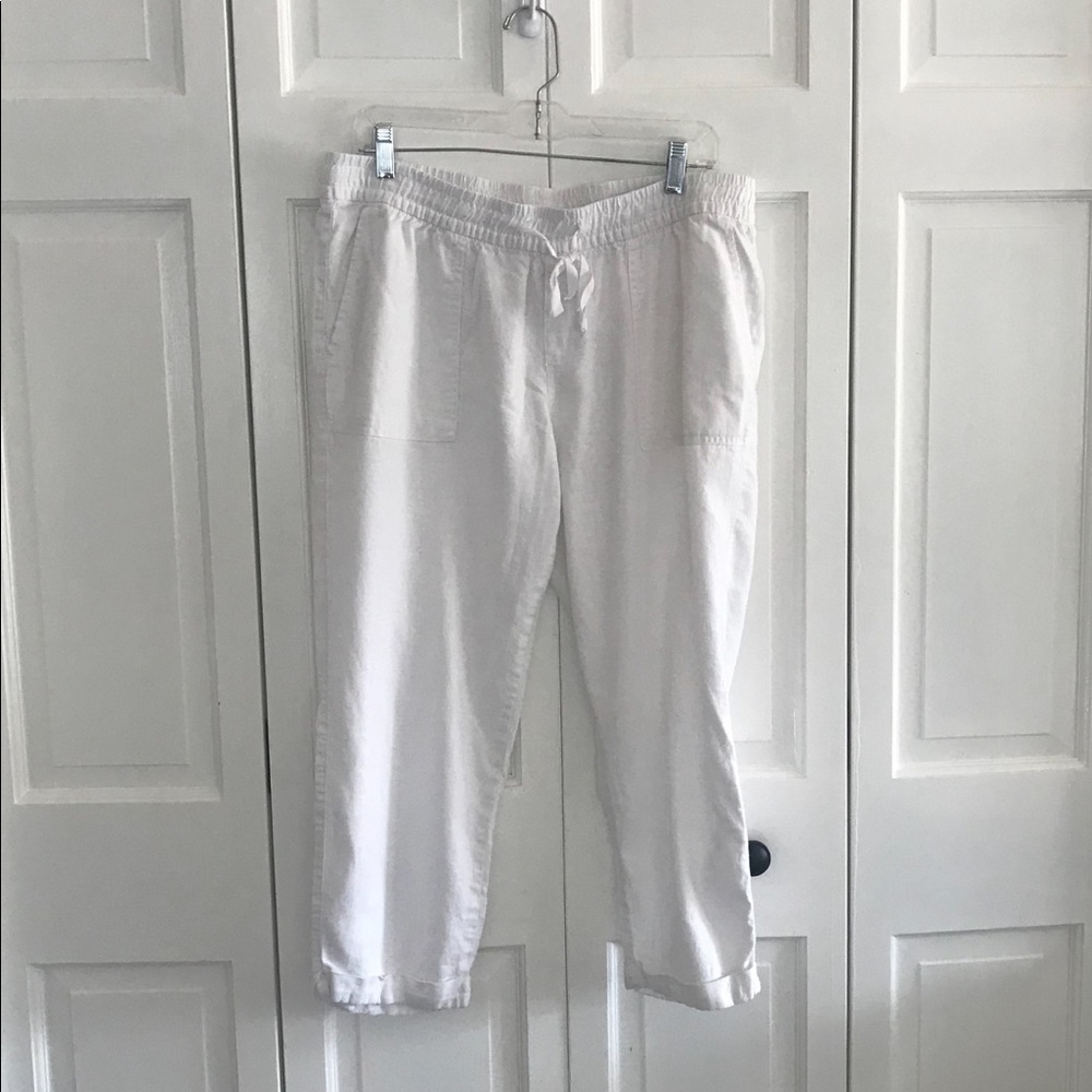 Old Navy Linen Crops